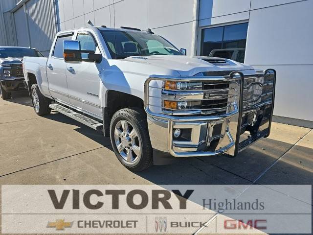 2019 Chevrolet Silverado 2500HD LTZ 4WD photo