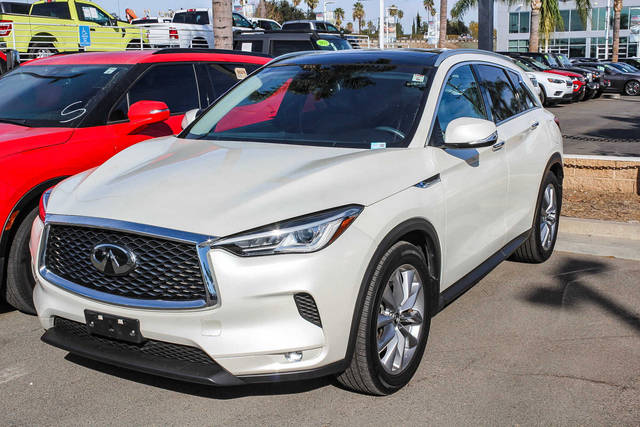 2019 Infiniti QX50 LUXE FWD photo