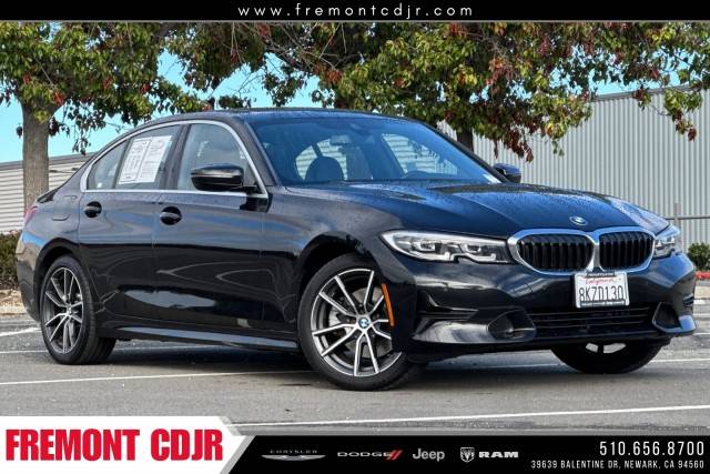 2019 BMW 3 Series 330i RWD photo