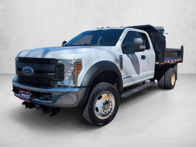2019 Ford F-450 Super Duty XL 4WD photo