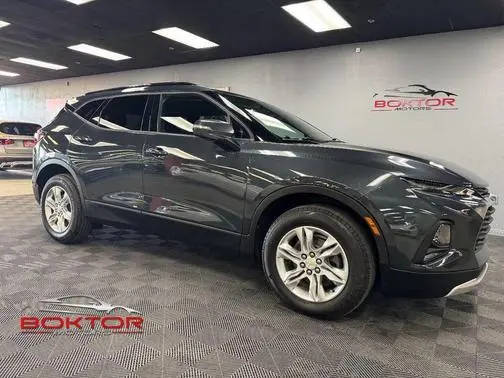 2019 Chevrolet Blazer  FWD photo