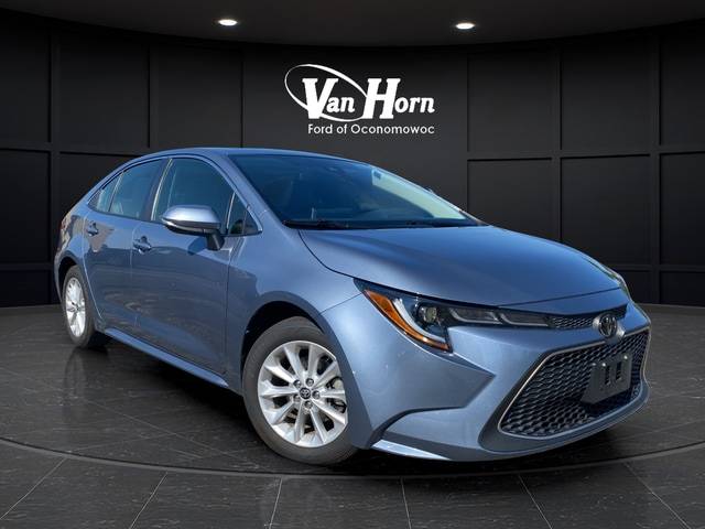 2020 Toyota Corolla XLE FWD photo