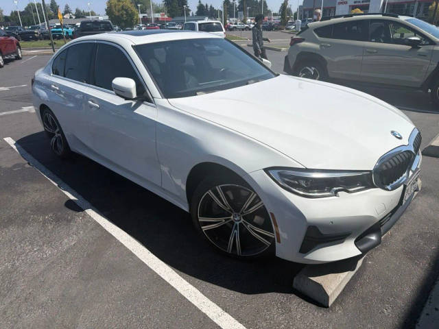 2019 BMW 3 Series 330i xDrive AWD photo