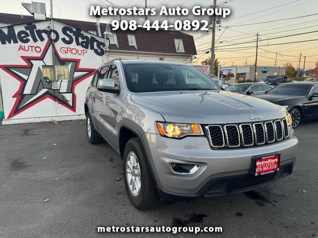 2019 Jeep Grand Cherokee Laredo E 4WD photo