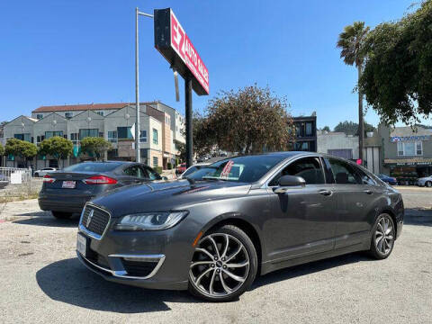 2019 Lincoln MKZ Hybrid Reserve I FWD photo