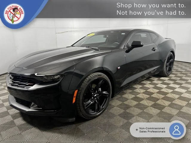 2019 Chevrolet Camaro 2LT RWD photo