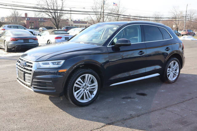 2019 Audi Q5 Premium Plus AWD photo