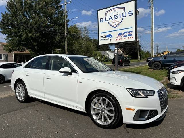 2019 Audi A4 Premium AWD photo