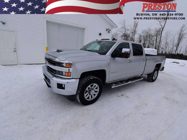 2019 Chevrolet Silverado 3500HD LTZ 4WD photo