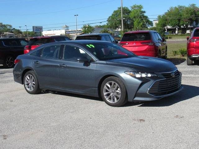 2019 Toyota Avalon XLE FWD photo