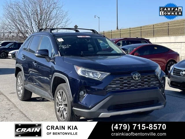 2019 Toyota RAV4 Limited FWD photo