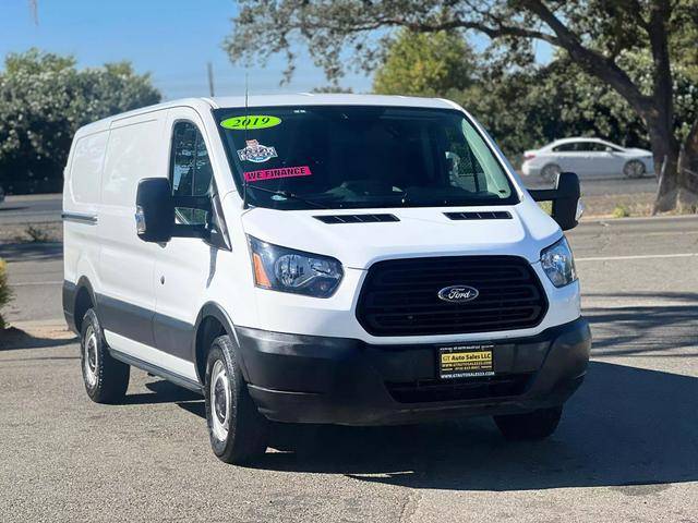 2019 Ford Transit Van  RWD photo