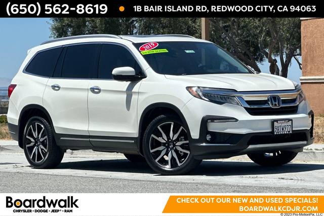 2019 Honda Pilot Touring 8-Passenger AWD photo