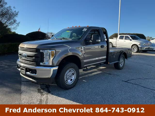 2019 Ford F-350 Super Duty XL 4WD photo