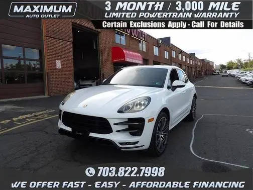 2016 Porsche Macan Turbo AWD photo