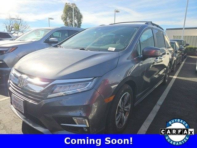 2019 Honda Odyssey Touring FWD photo