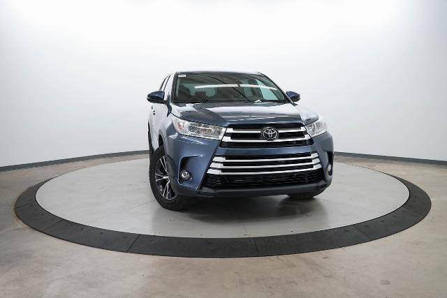 2019 Toyota Highlander LE Plus AWD photo