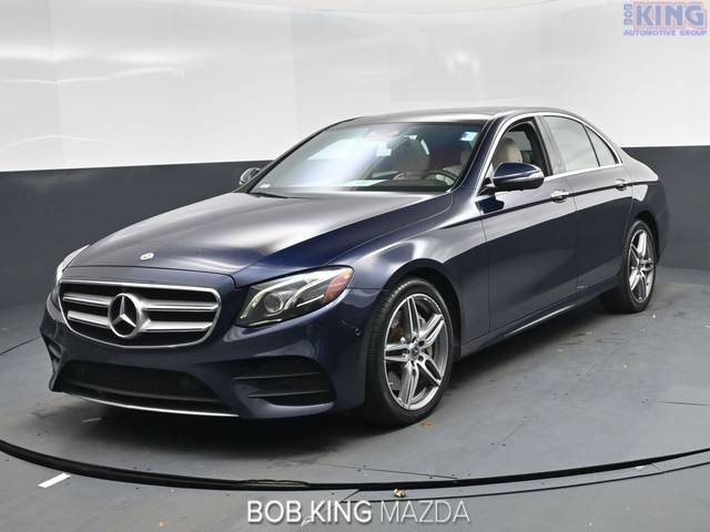 2019 Mercedes-Benz E-Class E 300 AWD photo
