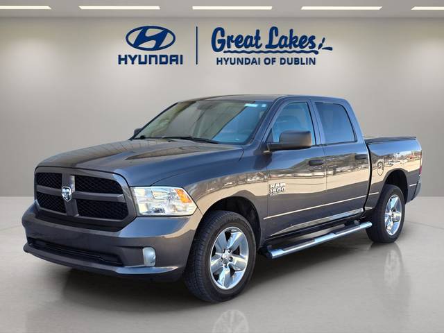2019 Ram 1500 Express 4WD photo
