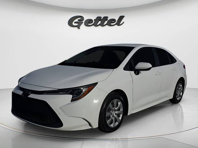 2020 Toyota Corolla LE FWD photo