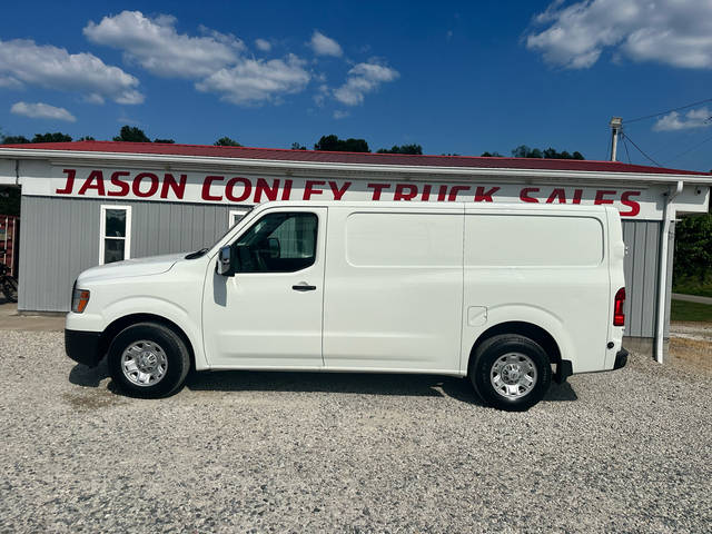 2019 Nissan NV Cargo SV RWD photo