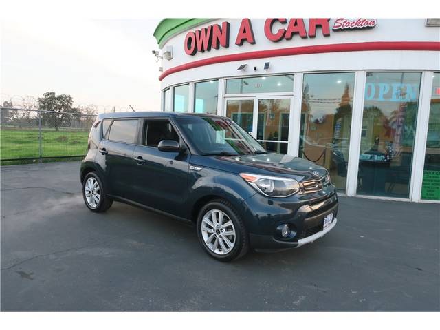 2019 Kia Soul + FWD photo