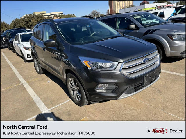 2019 Ford Escape SEL FWD photo