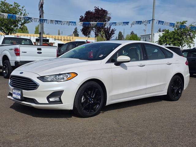 2019 Ford Fusion SE FWD photo