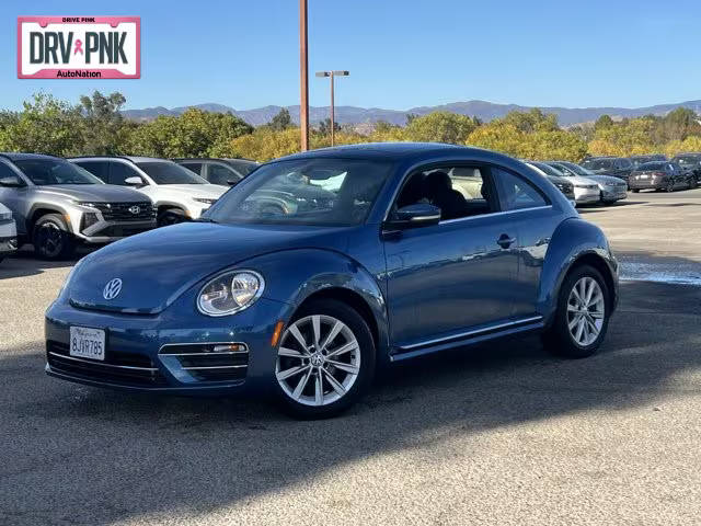 2019 Volkswagen Beetle SE FWD photo