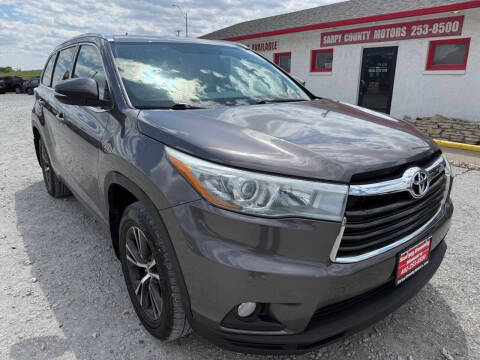 2016 Toyota Highlander XLE AWD photo