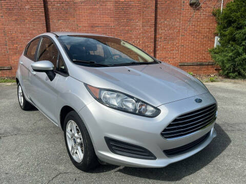 2019 Ford Fiesta SE FWD photo