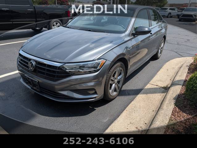 2019 Volkswagen Jetta R-Line FWD photo