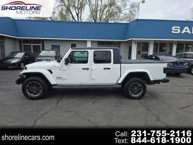 2020 Jeep Gladiator Overland 4WD photo