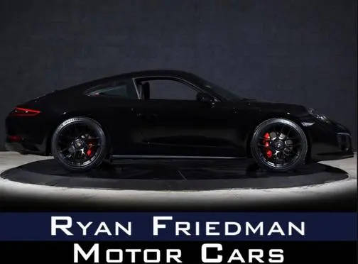 2019 Porsche 911 Carrera GTS RWD photo
