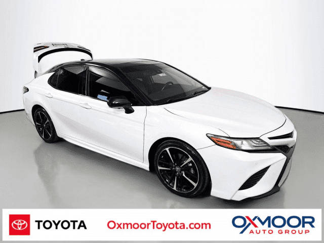 2019 Toyota Camry XSE V6 FWD photo