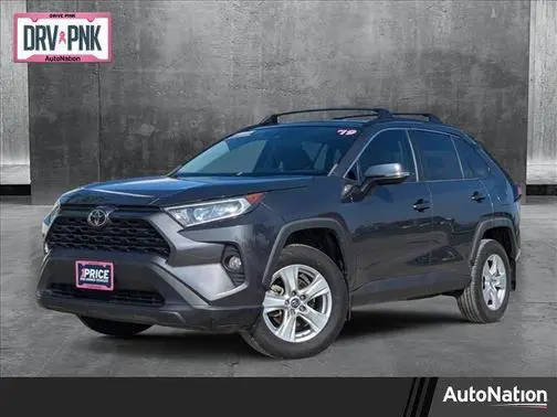 2019 Toyota RAV4 XLE AWD photo