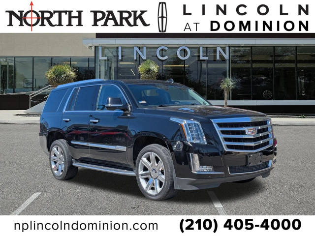 2018 Cadillac Escalade Luxury 4WD photo