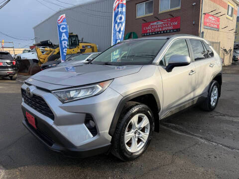 2019 Toyota RAV4 XLE AWD photo