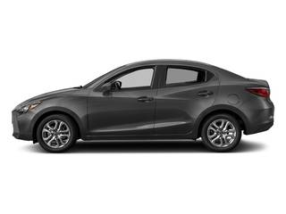 2018 Toyota Yaris FWD photo
