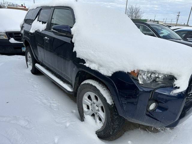 2016 Toyota 4Runner SR5 4WD photo