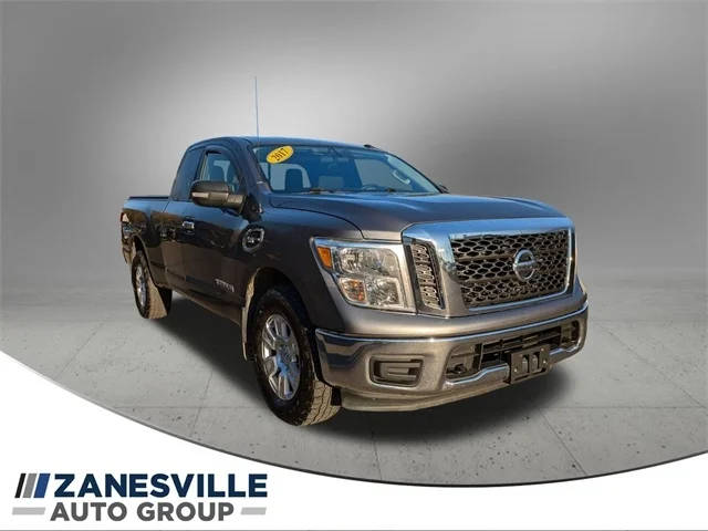 2017 Nissan Titan SV 4WD photo