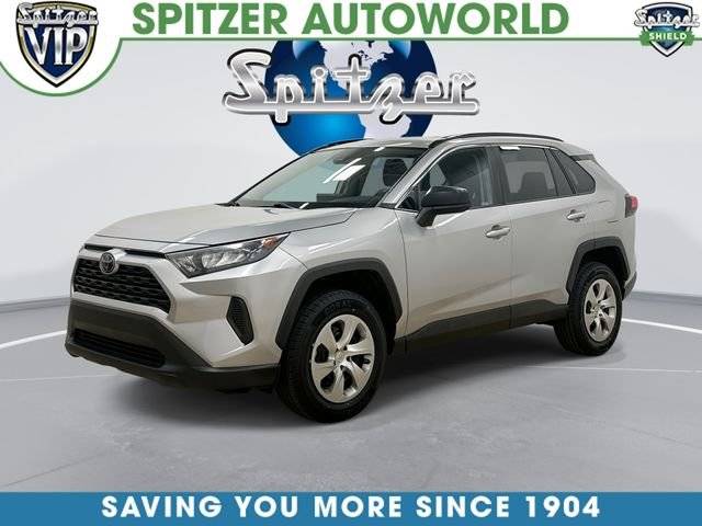 2019 Toyota RAV4 LE FWD photo