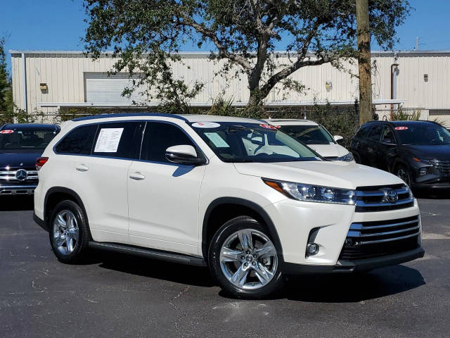 2019 Toyota Highlander Limited FWD photo