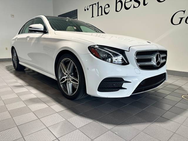 2019 Mercedes-Benz E-Class E 300 AWD photo