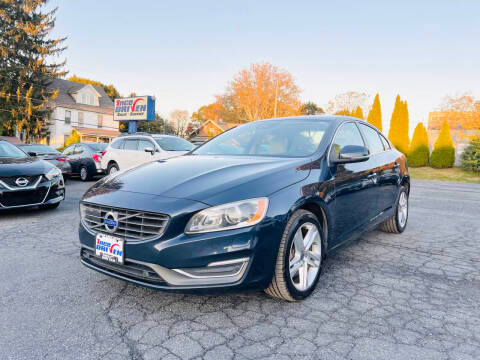 2015 Volvo S60 T5 Platinum AWD photo