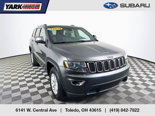 2019 Jeep Grand Cherokee Laredo E 4WD photo