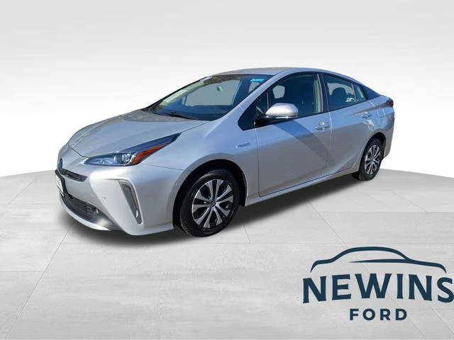 2019 Toyota Prius LE AWD photo