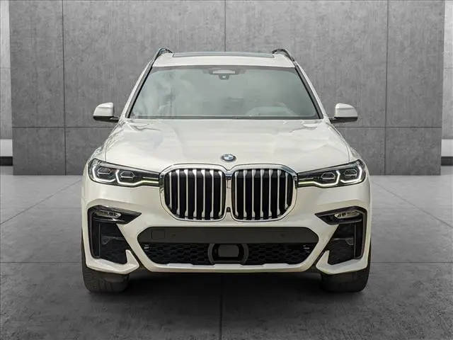 2019 BMW X7 xDrive50i AWD photo