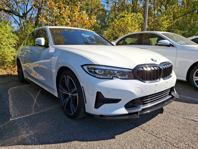 2019 BMW 3 Series 330i xDrive AWD photo