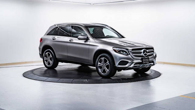 2019 Mercedes-Benz GLC-Class GLC 300 AWD photo